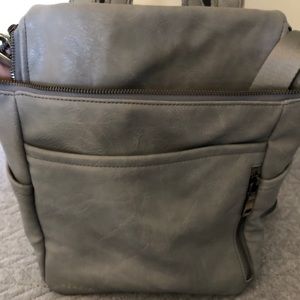 Azaria La Mere Petite